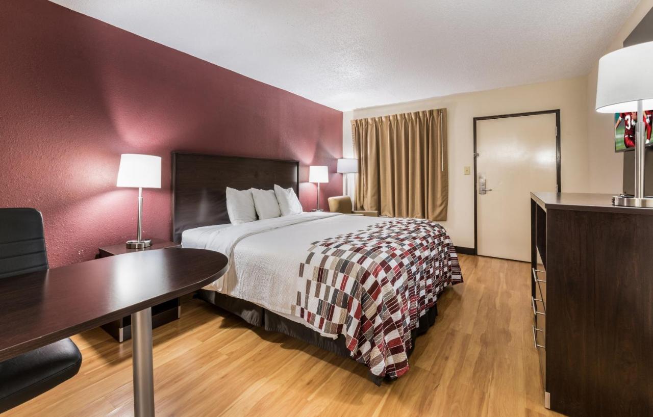 Red Roof Inn Indianapolis - Castleton Esterno foto